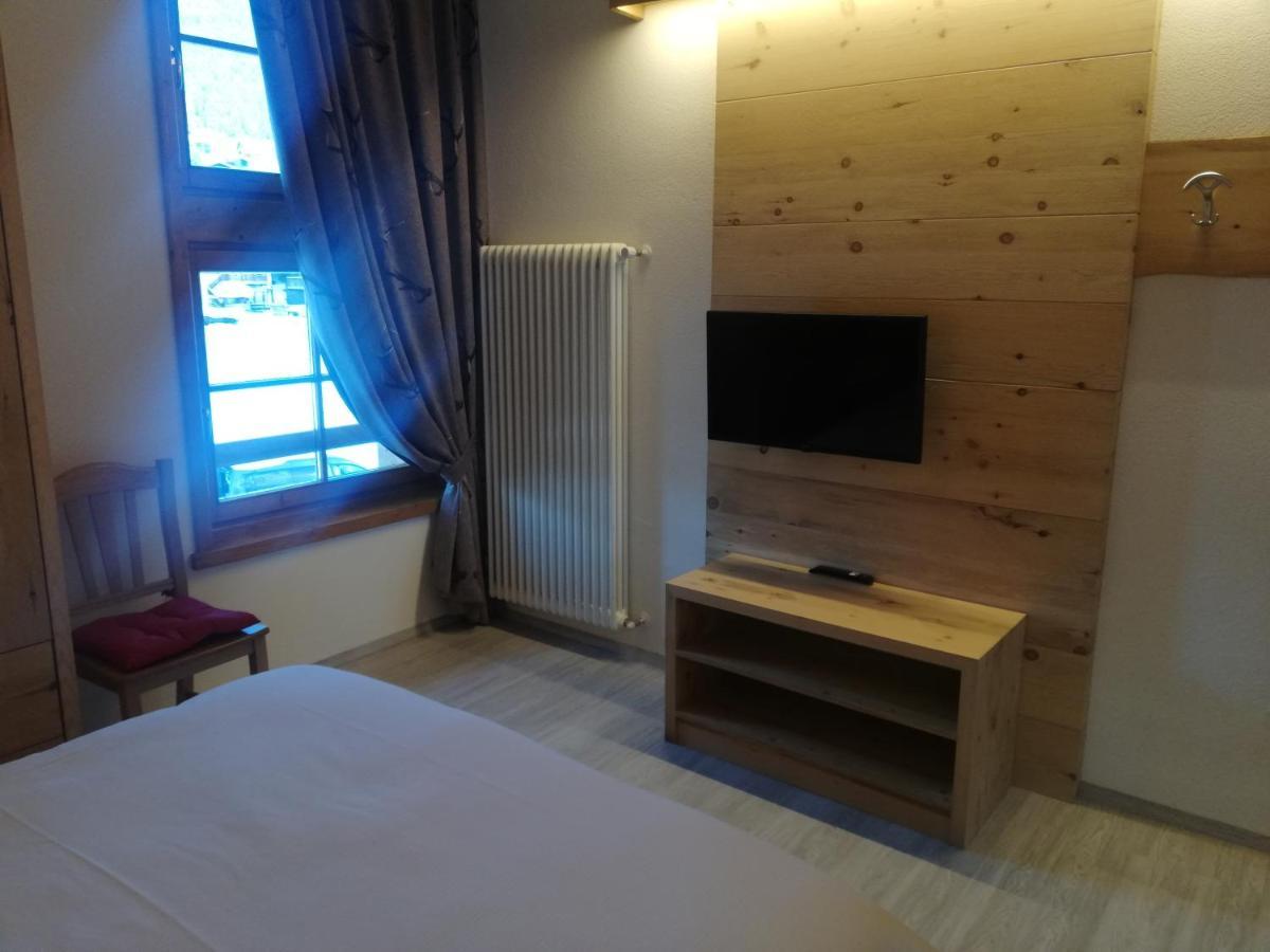 Ski Holidays Apartments ลีวินโญ ภายนอก รูปภาพ